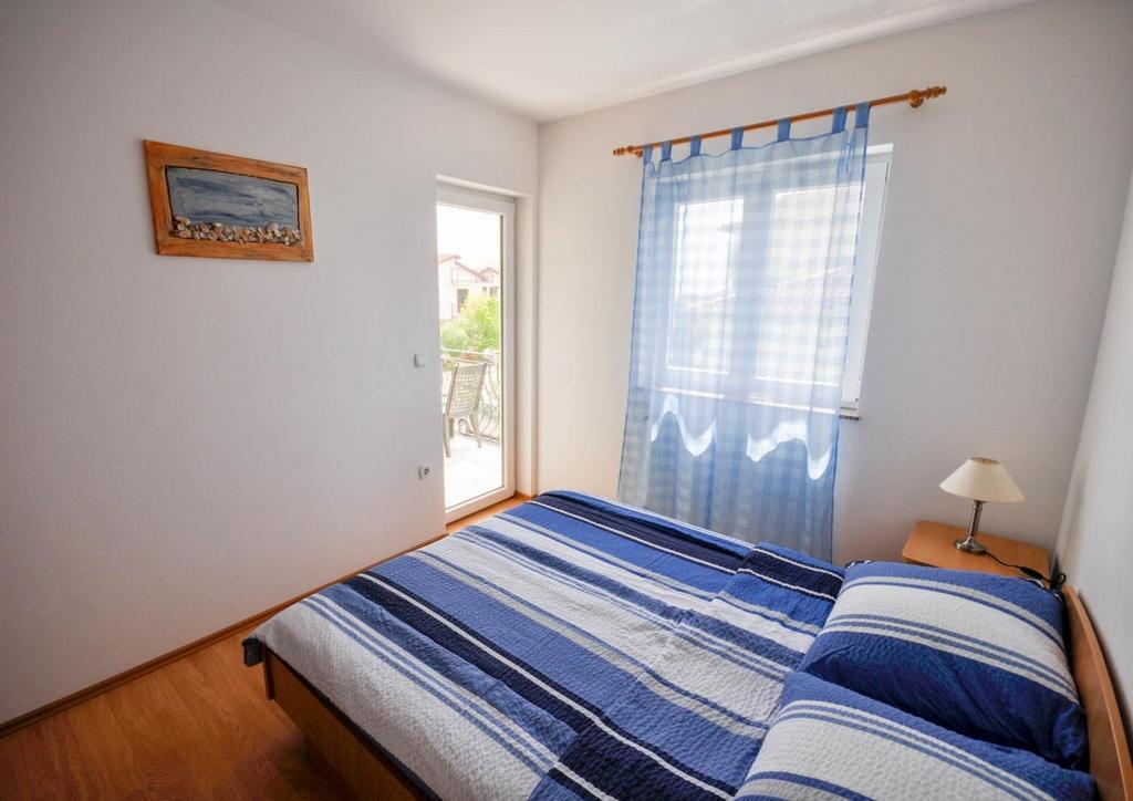 Ana M Apartments Novigrad  Exterior photo