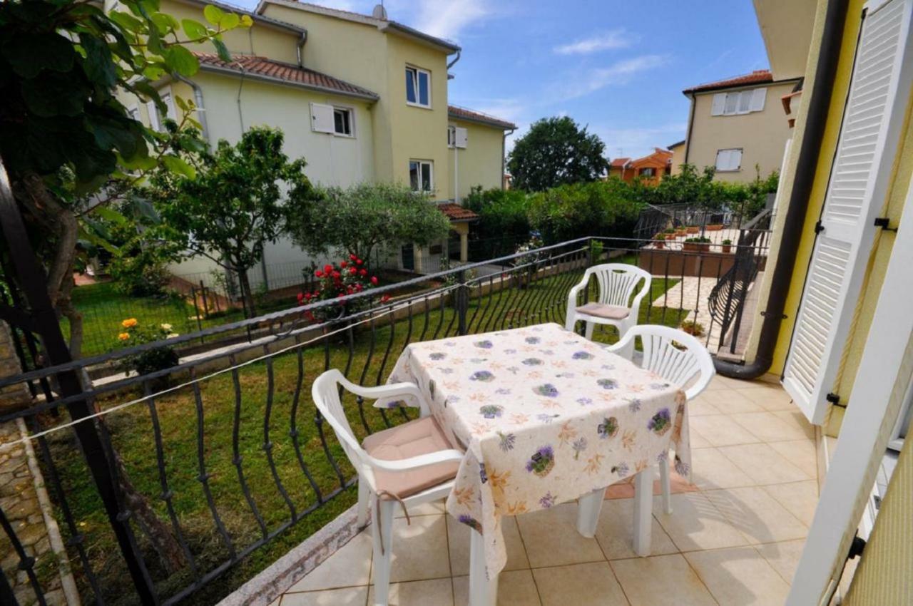Ana M Apartments Novigrad  Exterior photo