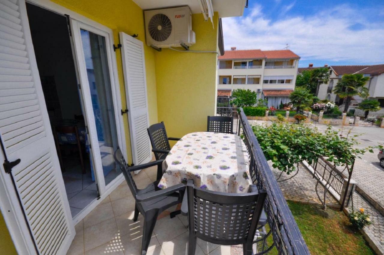 Ana M Apartments Novigrad  Exterior photo
