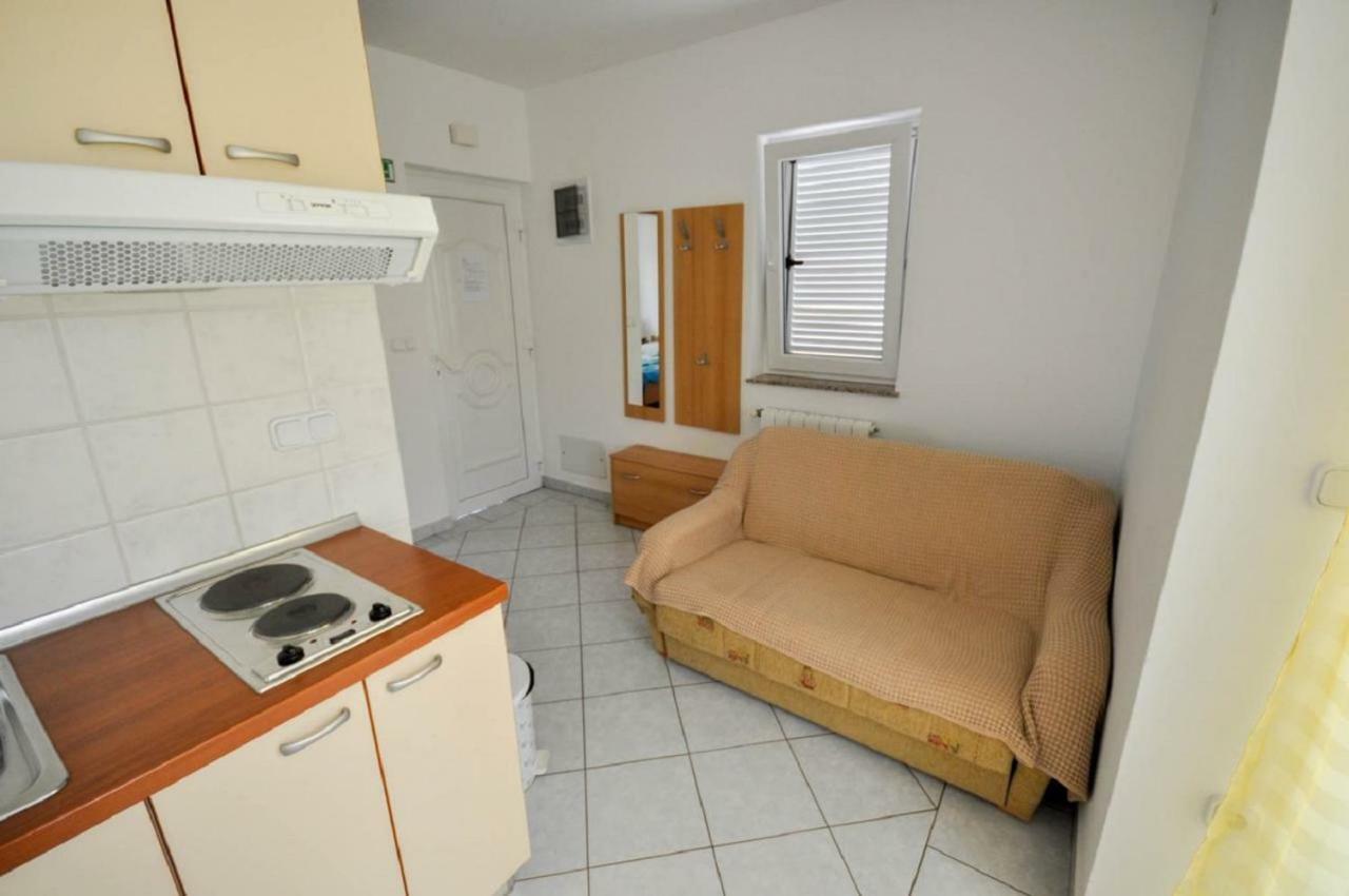 Ana M Apartments Novigrad  Exterior photo